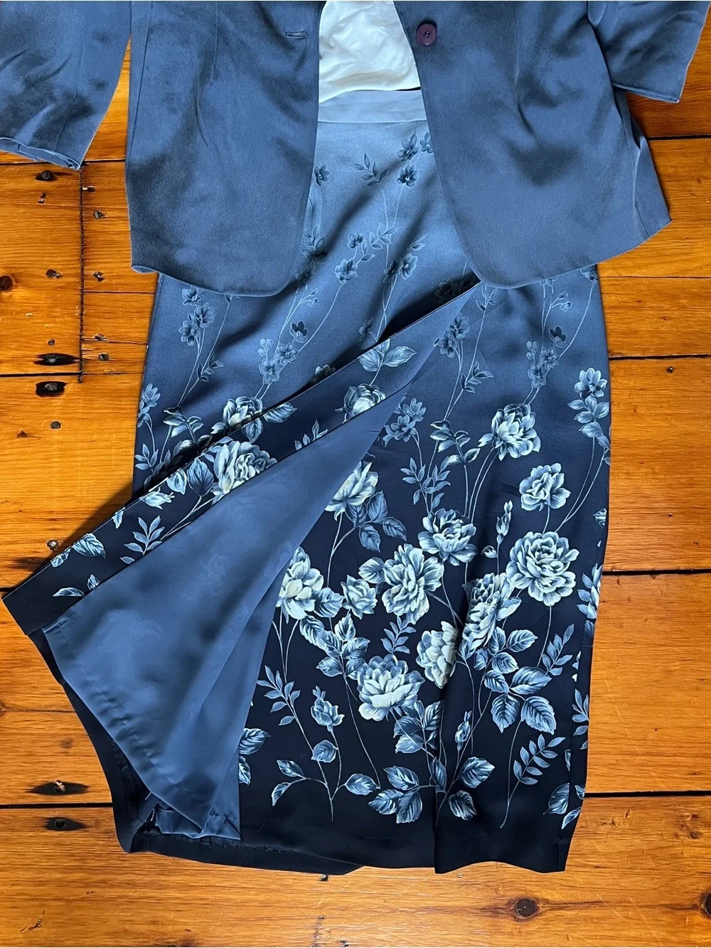 Chaus brand petite